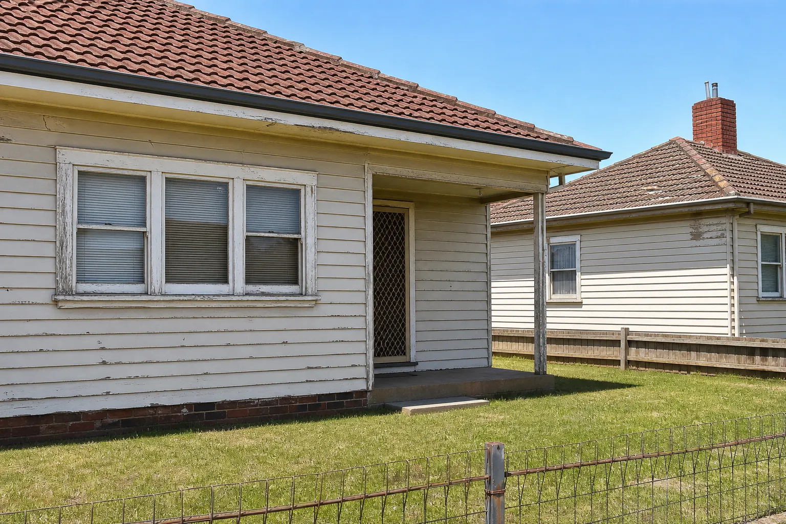 Period homes on a street in Norlane, Geelong